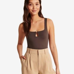 A&F Brown Ponte Triangle Notch Bodysuit